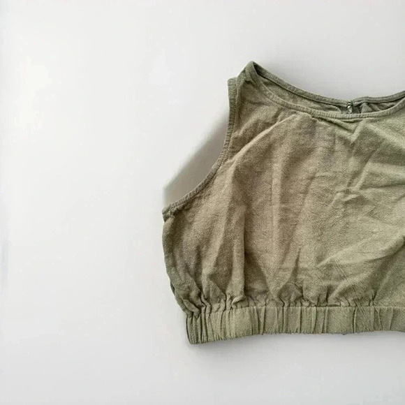 Army Green Short Sleeve Crop Top Size Small - Picture 2 of 4